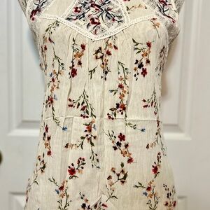 Embroidered Floral Women's Blouse